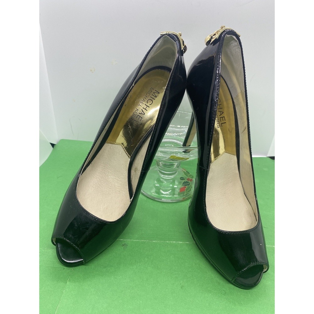 Michael Kors Black Patent Leather Peep Toe D'Orsay Heels Lock Charm Size 7.5